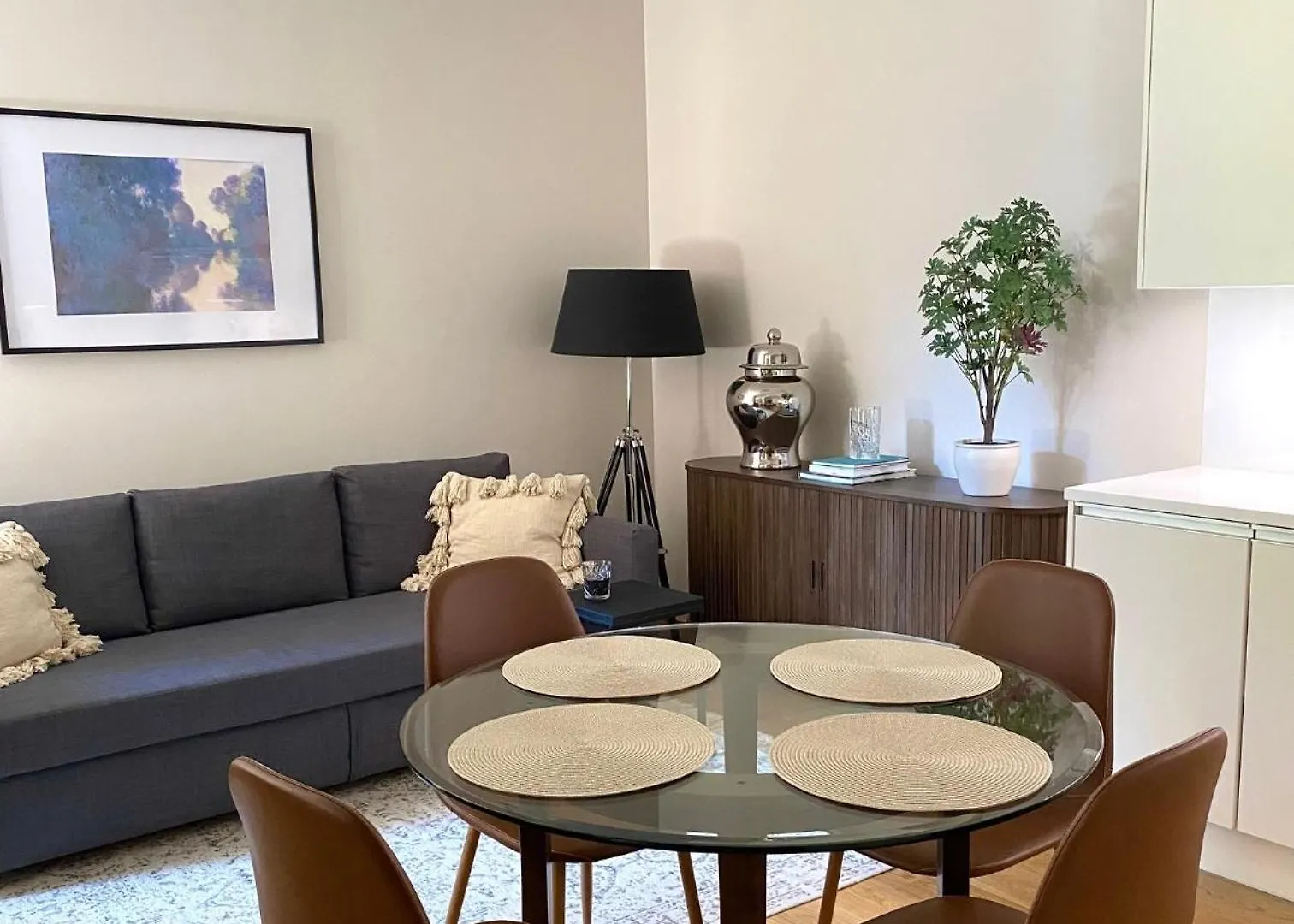Modern Apartment In A Prime Location Helsingfors